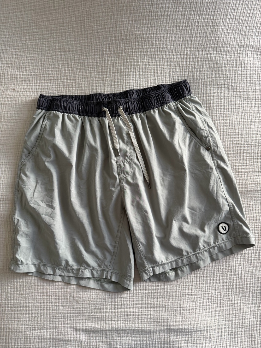 Vuori Men's Hybrid Shorts in Light Gray with Black Waistband (Lined)